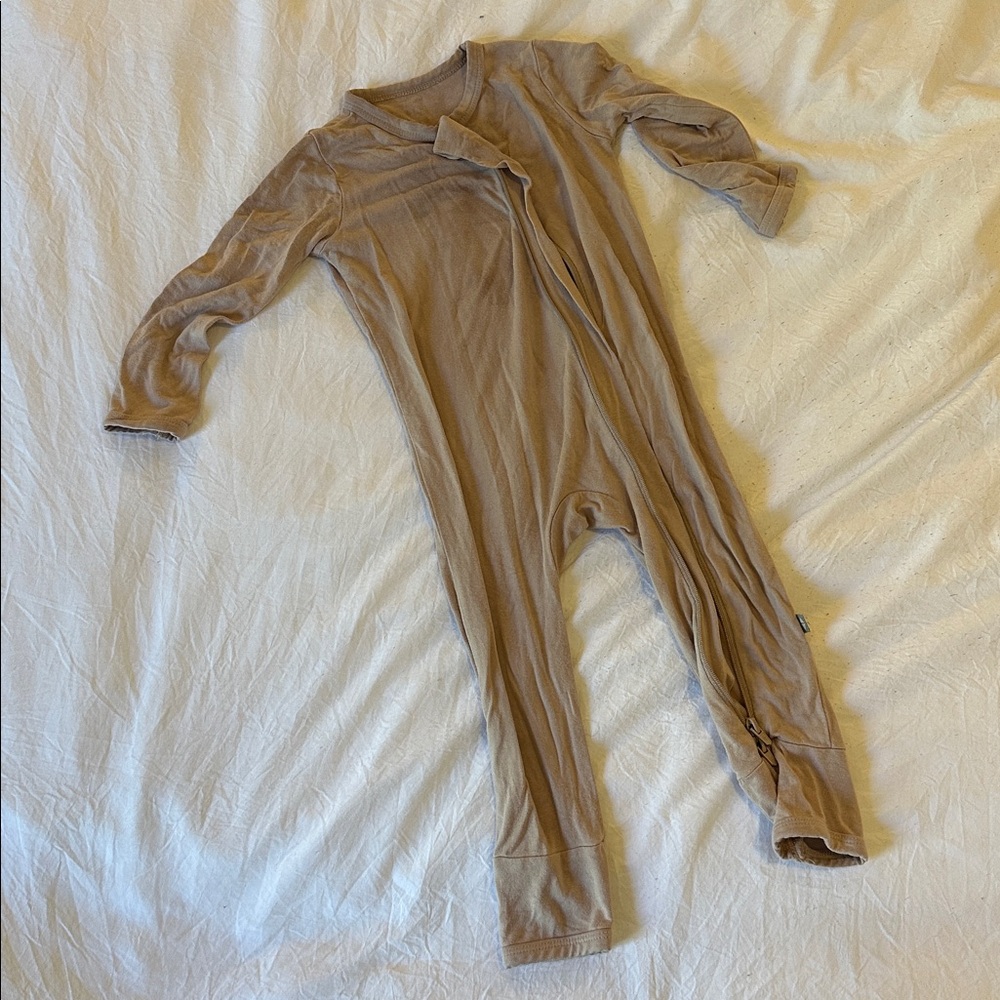Kyte BABY onesie